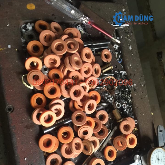 Gia Công Bánh Răng Nhựa Tại Tphcm